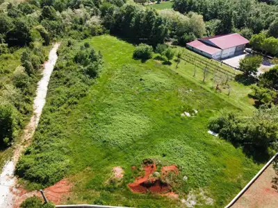 Parcela 452 m², Barban - projekt za dvojnu kuću - 9