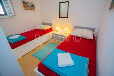 Kuća 167 m², Stomorska na Šolti, mirna lokacija uz more - 2