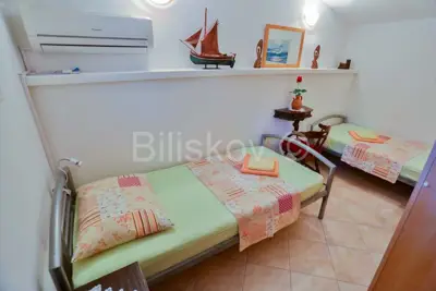 Kuća 167 m², Stomorska na Šolti, mirna lokacija uz more - 3