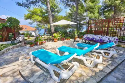 Kuća 167 m², Stomorska na Šolti, mirna lokacija uz more - 10