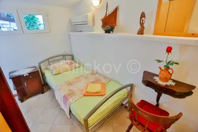Kuća 167 m², Stomorska na Šolti, mirna lokacija uz more - 5
