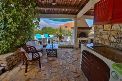 Kuća 167 m², Stomorska na Šolti, mirna lokacija uz more - 9