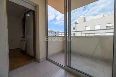 Stan 38 m², Vrbani 3 - jednoiposoban, lift - 7