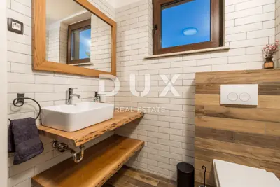 Opatija, Poljane, samostojeća vila, dugoročni najam, bazen - 22