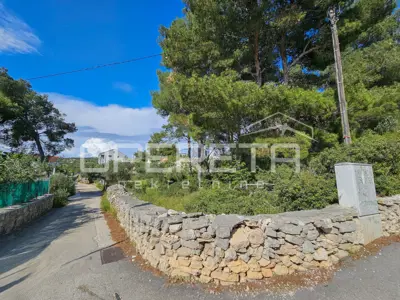 Baugrundstück 1.274 m², Milna auf Brač, 100 m vom Meer - 16