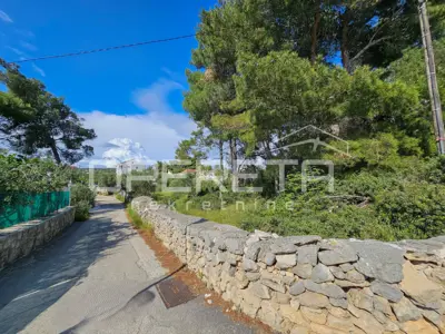 Baugrundstück 1.274 m², Milna auf Brač, 100 m vom Meer - 13