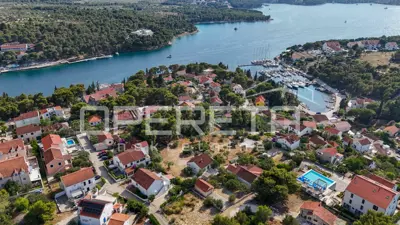 Baugrundstück 1.274 m², Milna auf Brač, 100 m vom Meer - 11