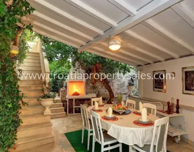 House, Brač, 220 m², 1 500 000 € - 13