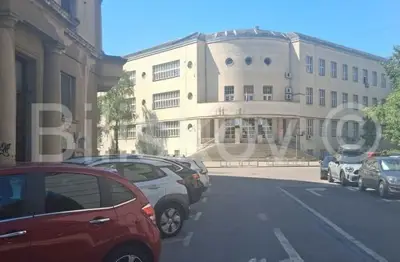 Stan 42 m², Donji grad, blizu Križanićeve gimnazije - 2