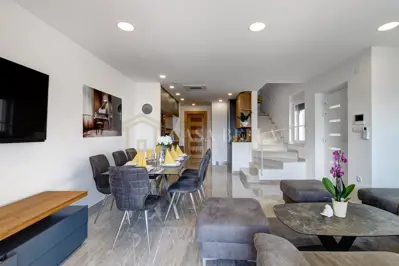 Wohnung zum Kauf in Dramalj, 232,4 m² - 3