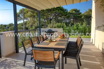 Villa 250 m², Šibenik - luxuriös eingerichtet und neu erbaut - 4