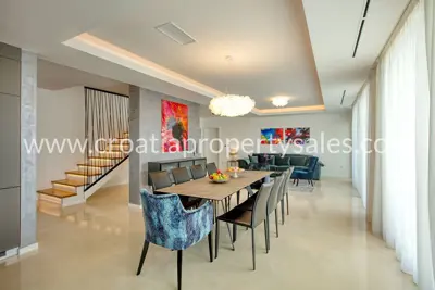 Villa 250 m², Šibenik - luxuriös eingerichtet und neu erbaut - 5