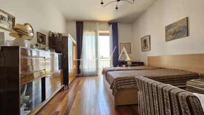 Wohnung 152 m², Donji grad - Blick auf die Kathedrale - 8