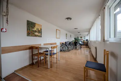 Geschäftsgebäude 826 m², Dugo Selo - West, Parkplatz für 20 Autos - 9