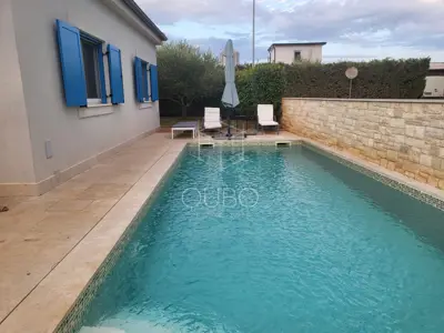House 92 m², Novigrad - quiet location near the sea