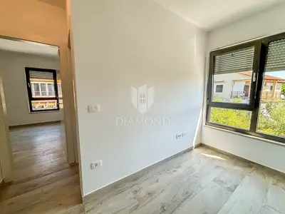 Stan 49 m², Lovrečica, 2 sobe i balkon - 3