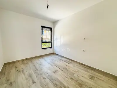 Stan 49 m², Lovrečica, 2 sobe i balkon - 5