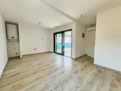 Stan 49 m², Lovrečica, 2 sobe i balkon - 2
