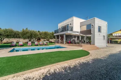 Vila u Vodnjanu, pogled na Brijune i Pulu - 2