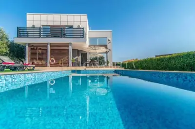 Vila u Vodnjanu, pogled na Brijune i Pulu - 4