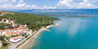Land 60,000 m², Uvala Soline - first row to the sea