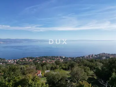 Lovran, Grundstück 2.090 m², Panoramablick auf das Meer