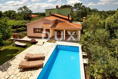 Istra, Žminj, einstöckiges Haus, 84 m², Pool und Hof
