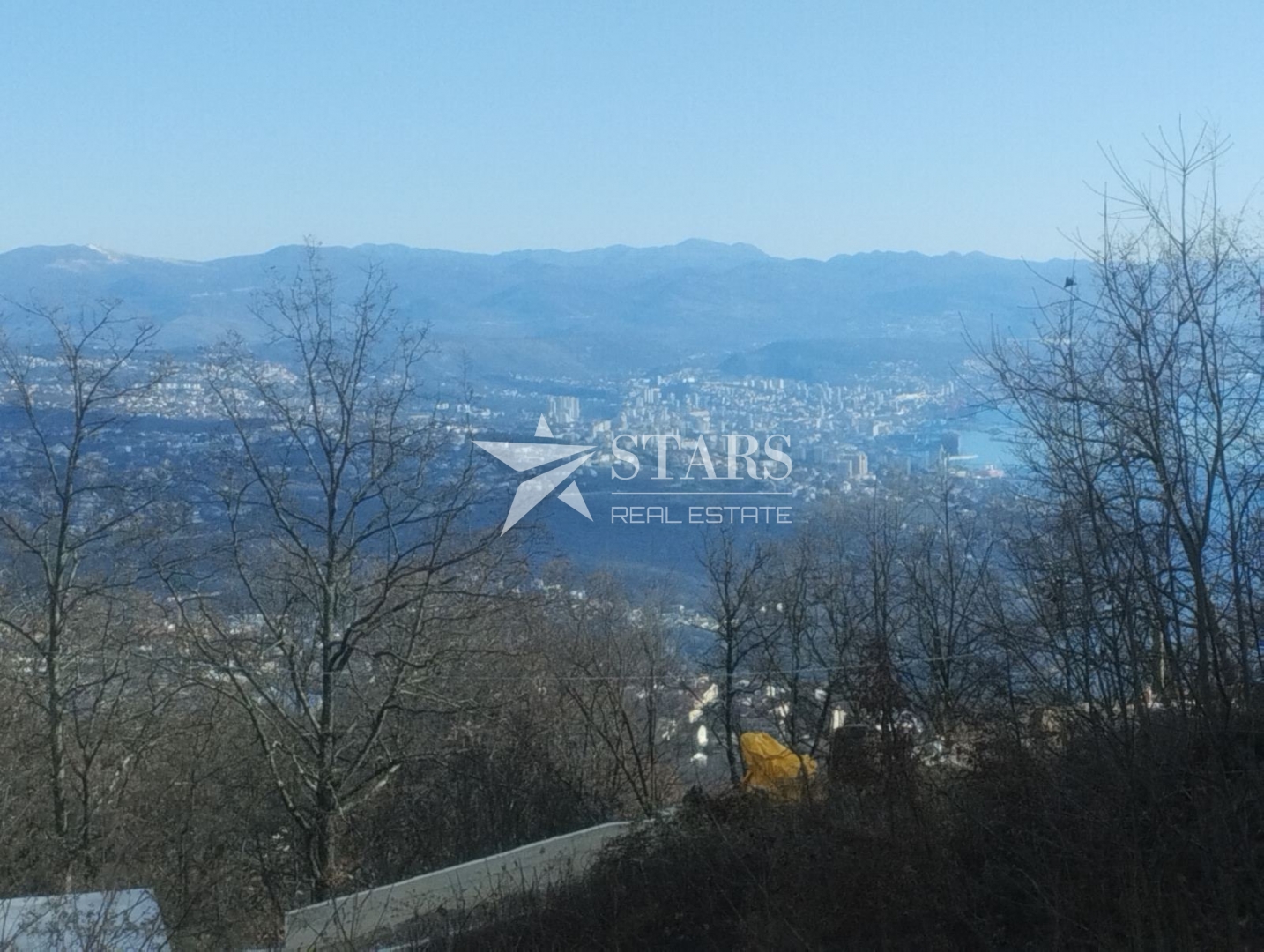 Matulji, Rukavac – 2.400 m² poljoprivredni teren uz vlastiti put