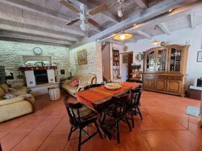 Kuća 2200 m², Barban - bazen i privatna okućnica - 14