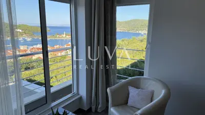 House 300 m², Vis - pool and panoramic sea view - 18