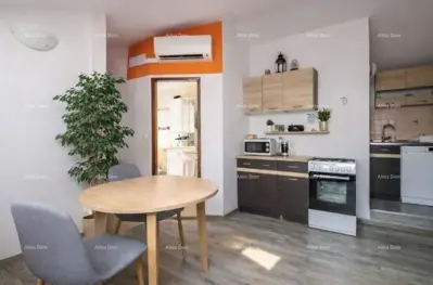 Rovinj – nekretnina s dva stana s pogledom na more i parkirnim mjestom - 12