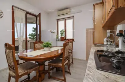 Rovinj – nekretnina s dva stana s pogledom na more i parkirnim mjestom - 3