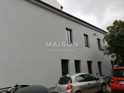 Commercial space 90 m², Banderovo, near the center of Rijeka