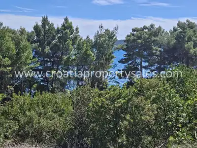 Grundstück, Hvar, 5 900 m², 1 800 000 € - 2