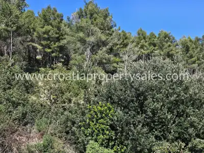 Grundstück, Hvar, 5 900 m², 1 800 000 € - 3