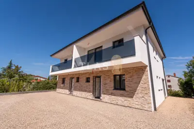 Haus zum Kauf in Malinska, 112,8 m²