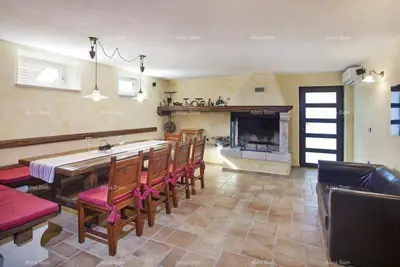 Vila 230 m², Rabac, bazen i natkrivena terasa - 11