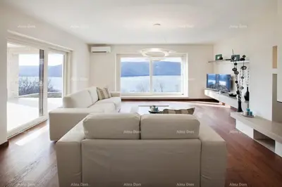 Vila 230 m², Rabac, bazen i natkrivena terasa - 8