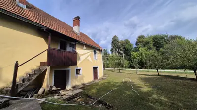 Haus 104 m², Vukova Gorica - Garten und Obstgarten - 2
