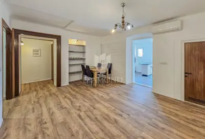 Stan 56 m², Buje - centar, 2 spavaće sobe - 2