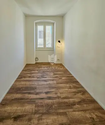 Stan 56 m², Buje - centar, 2 spavaće sobe - 9