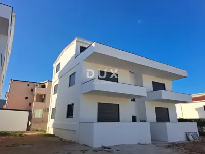 Apartment 65 m², Pag - 2 rooms + living room, terrace and parking space - 4