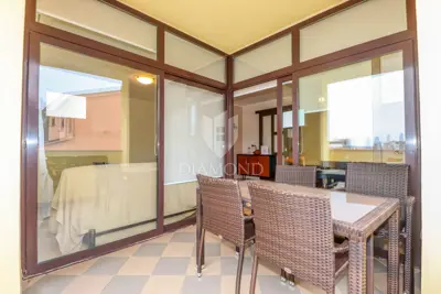 Stan 86 m², Rovinj - blizu centra i terasa - 7