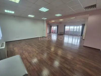 Commercial space 145 m², Lučko, secured parking space - 6