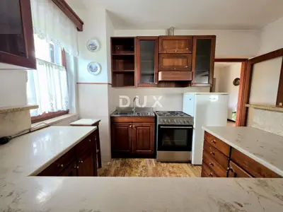 House 250 m², Stari Pazin - near Zarečki krov - 18
