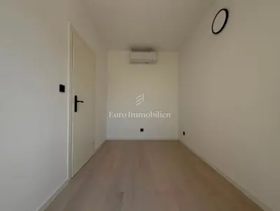 Stan 111,84 m², Novalja - 3 sobe, vrt i terasa - 22