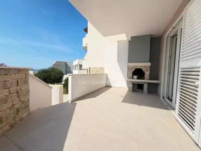 Stan 111,84 m², Novalja - 3 sobe, vrt i terasa - 14