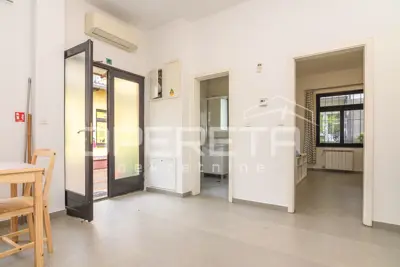 Kuća 44 m², Donji grad - mirno dvorište u centru - 2