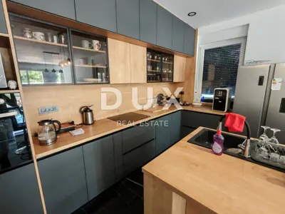 Doppelhaus 255,5 m², Nin - Pool und 310 m vom Meer - 7
