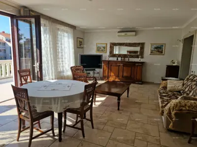 UMAG - Spacious house with a large garden, first row to the sea - 3